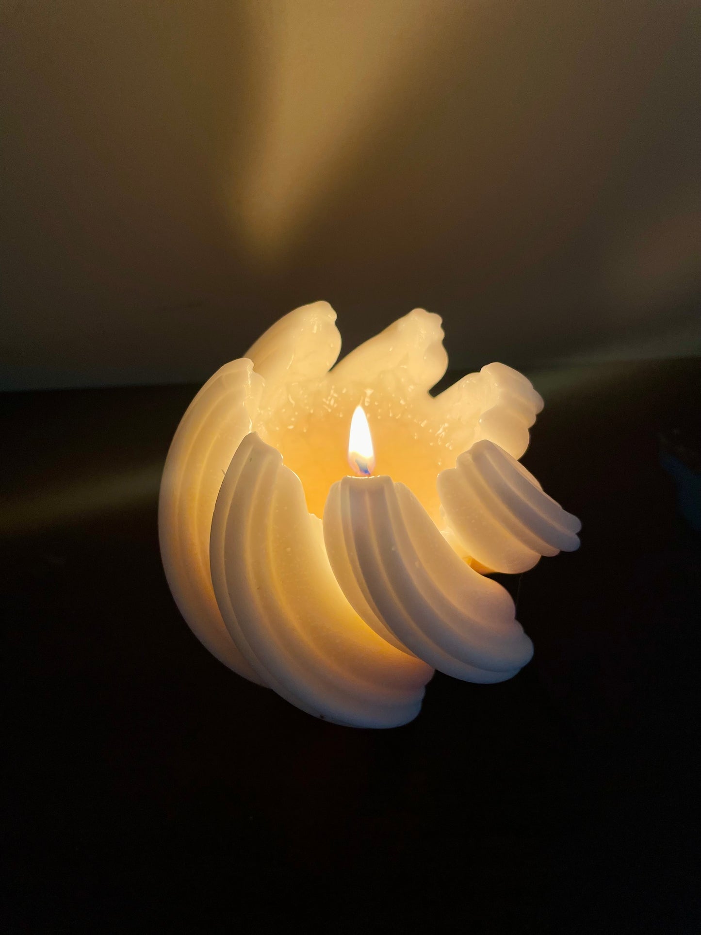 Geometric Twist Pillar Candle